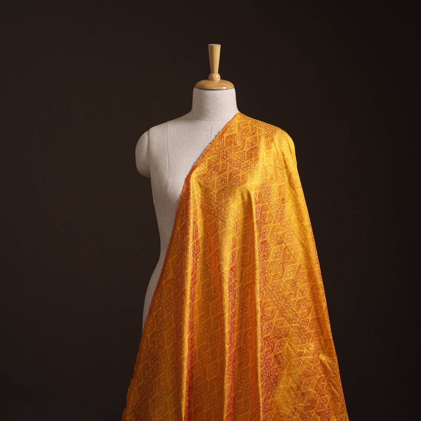 Pochampally Ikat Pure Handloom Raw Silk Fabric 09