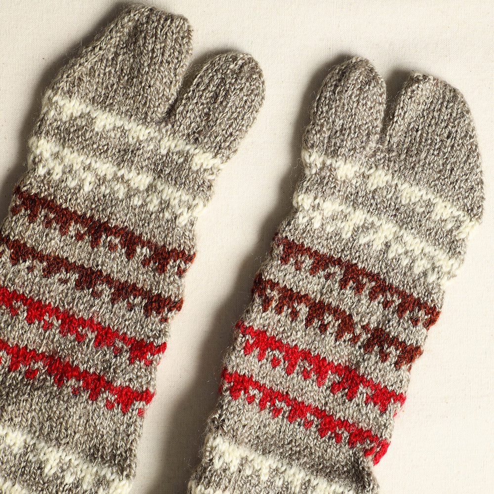 Grey - Kumaun Hand Knitted Woolen Socks (Adult) 51