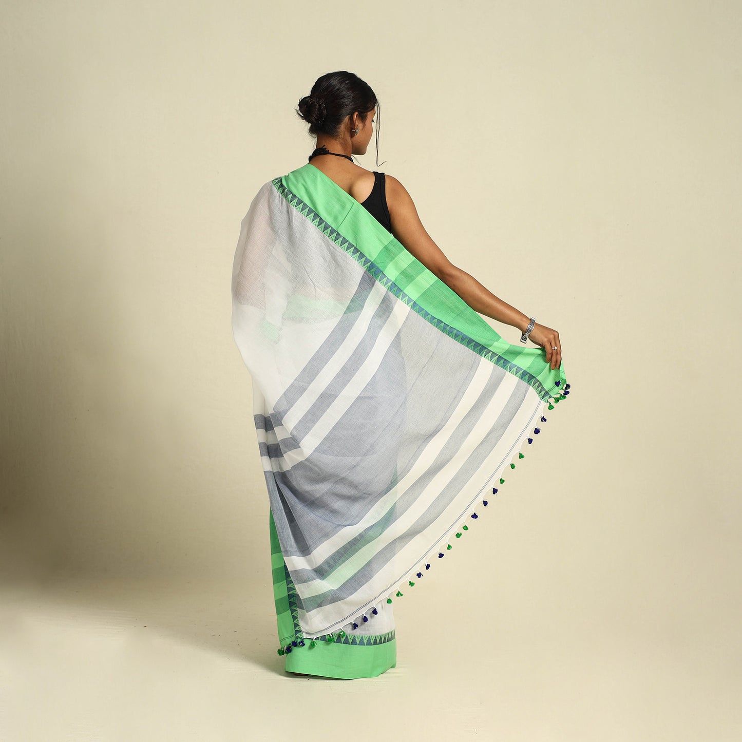 Buy White Bengal Woven Border Handloom Cotton Saree
