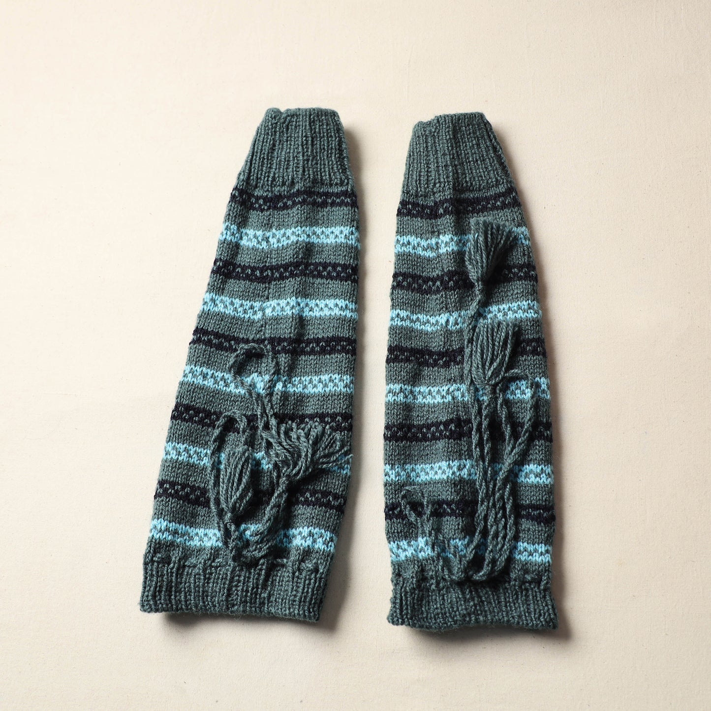 Grey - Kumaun Hand Knitted Woolen Leg Warmer 81