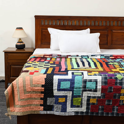 Tagai Patchwork Quilt / Gudri / Blanket (90 X 60 IN) 04