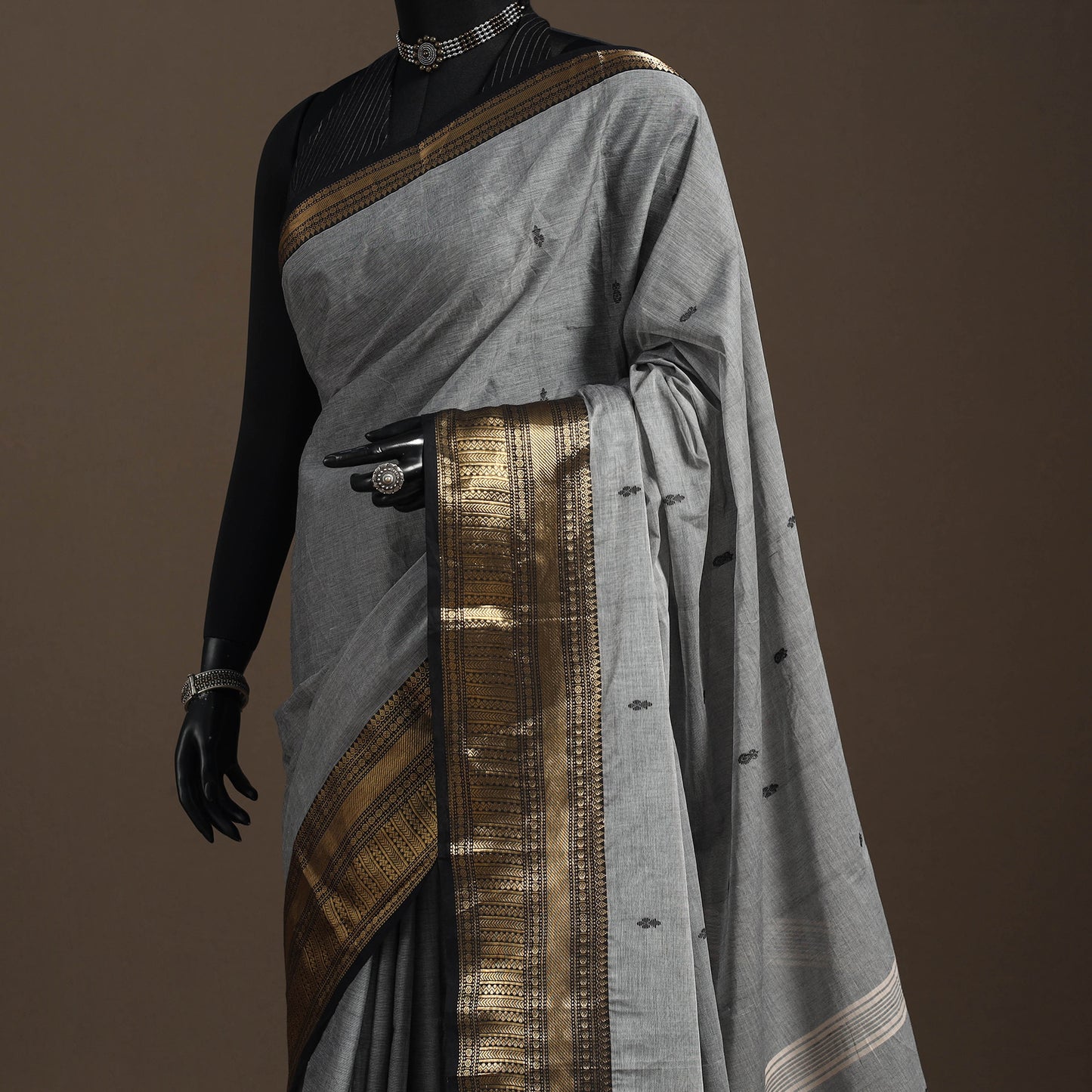 Grey - kandangi buti chettinad cotton saree with border 04