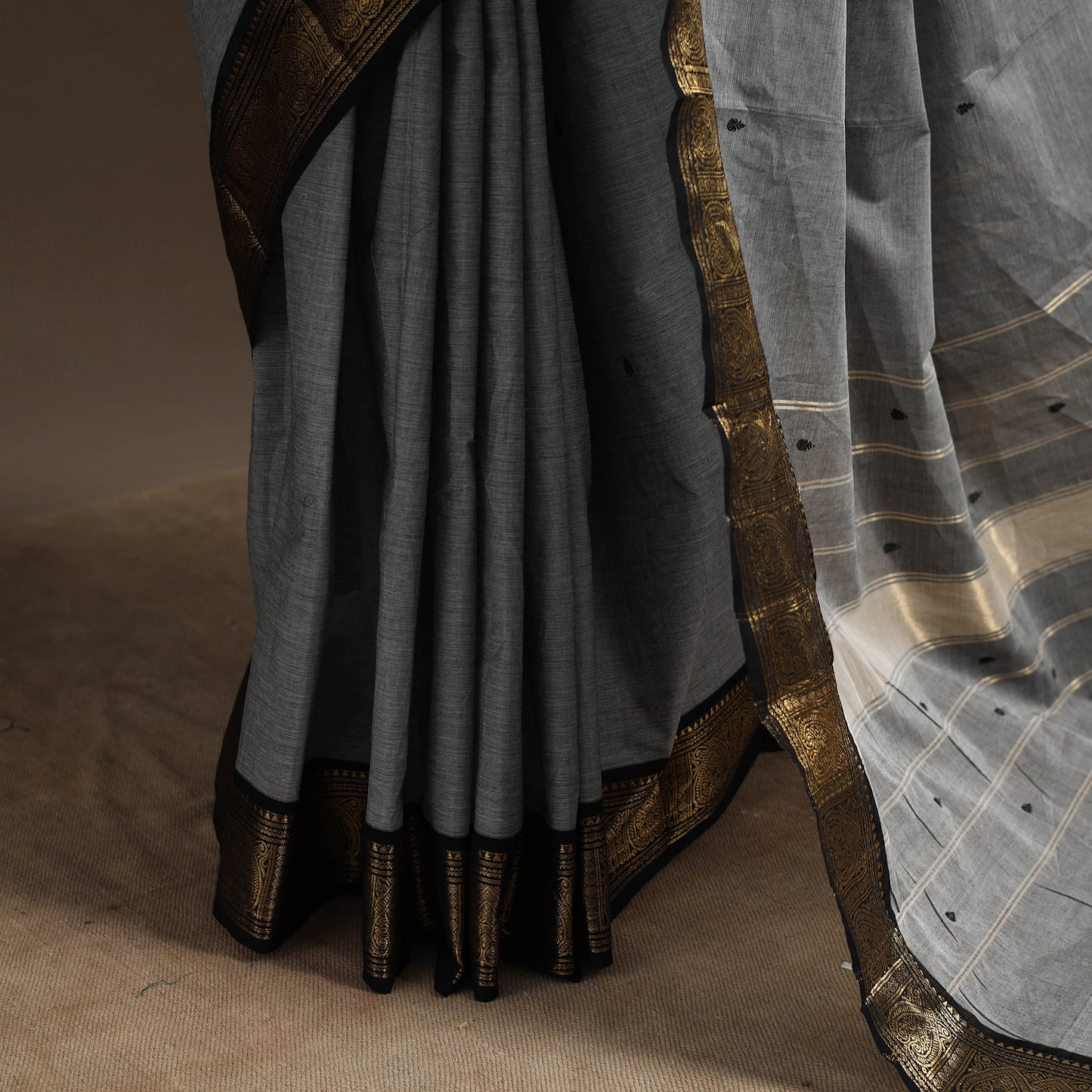 Grey - kandangi buti chettinad cotton saree with border 06