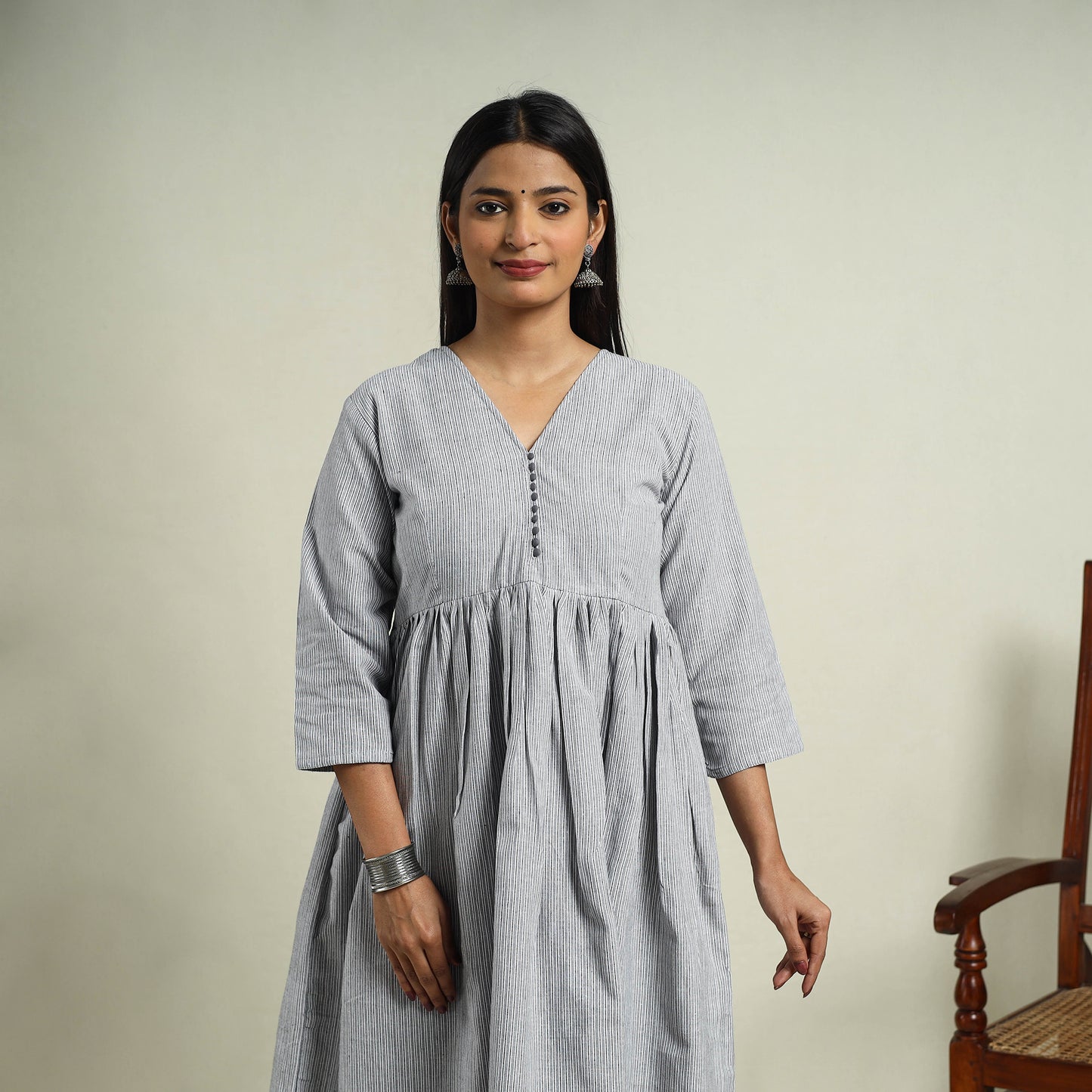 Buy Grey Jhiri Handloom Flared Cotton Kurta for Women