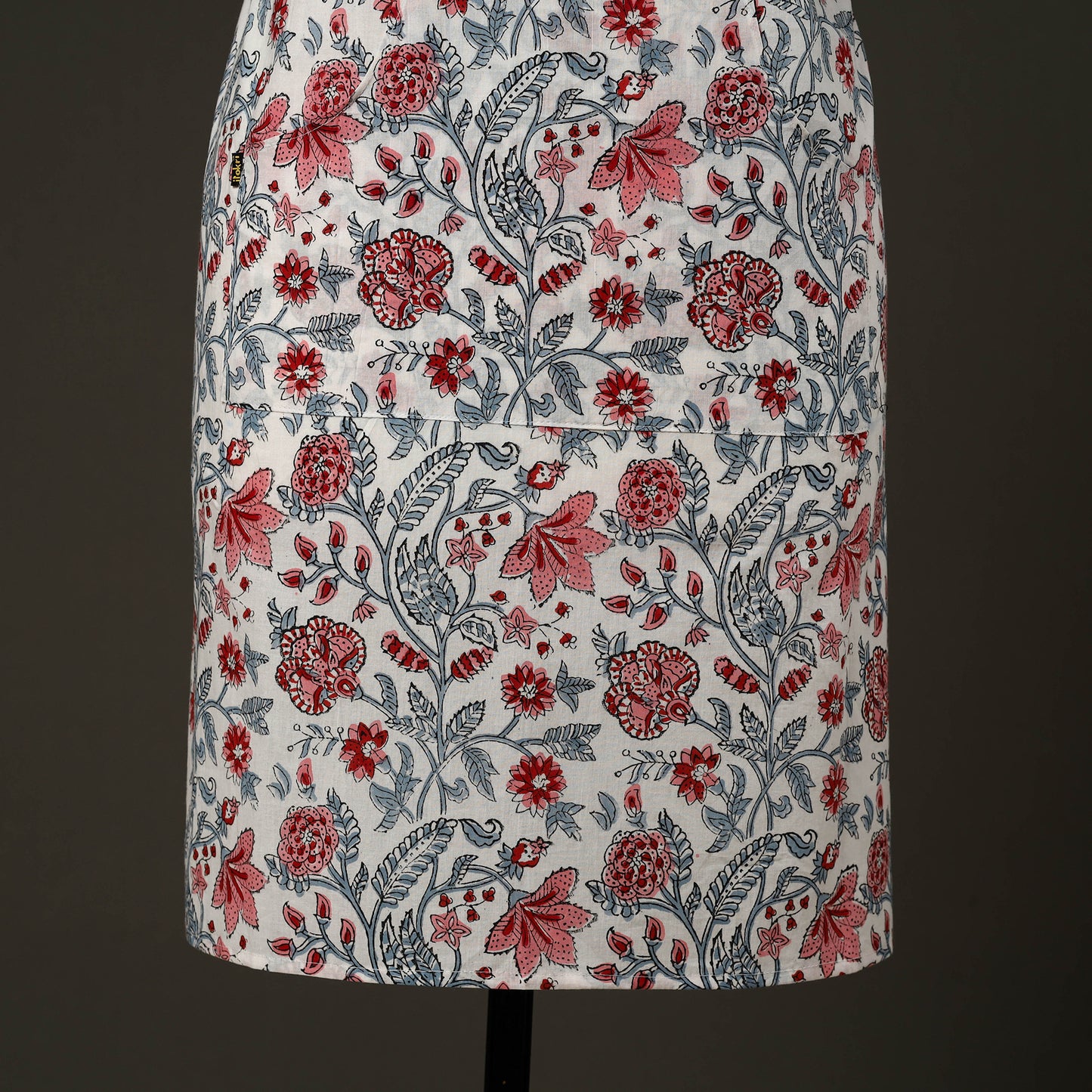  White Sanganeri Block Print Cotton Apron with Pocket