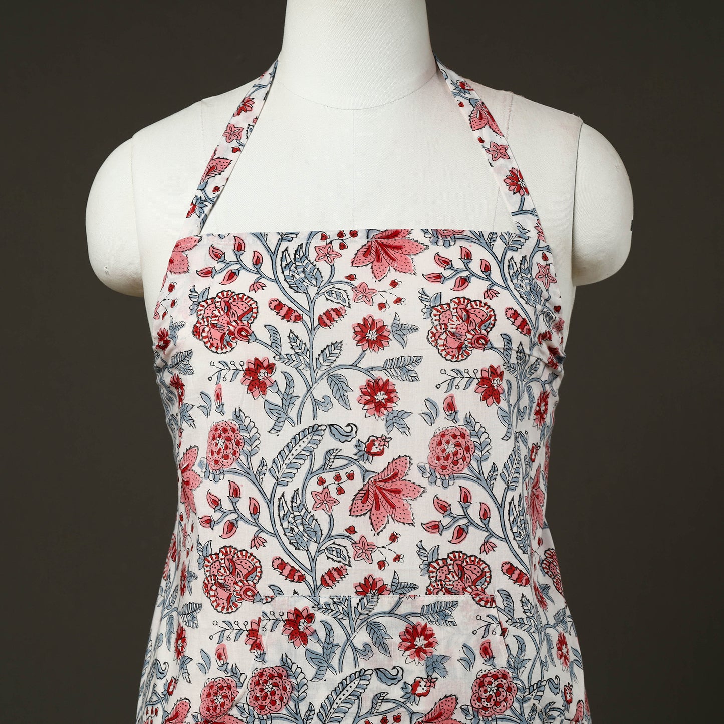  White Sanganeri Block Print Cotton Apron with Pocket