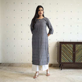 Grey Cotton Straight Pochampally Ikat Kurta for women