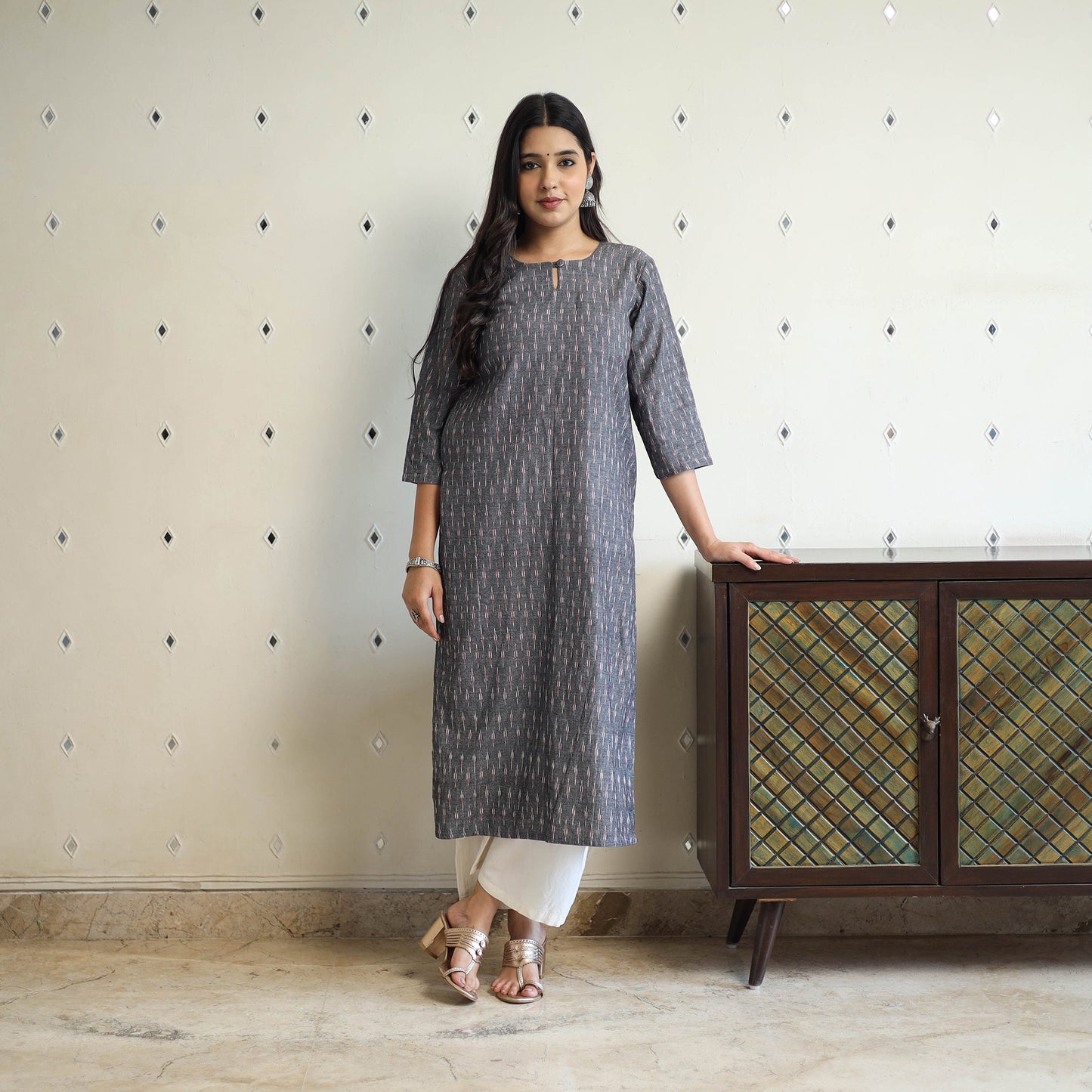 Grey Cotton Straight Pochampally Ikat Kurta for women