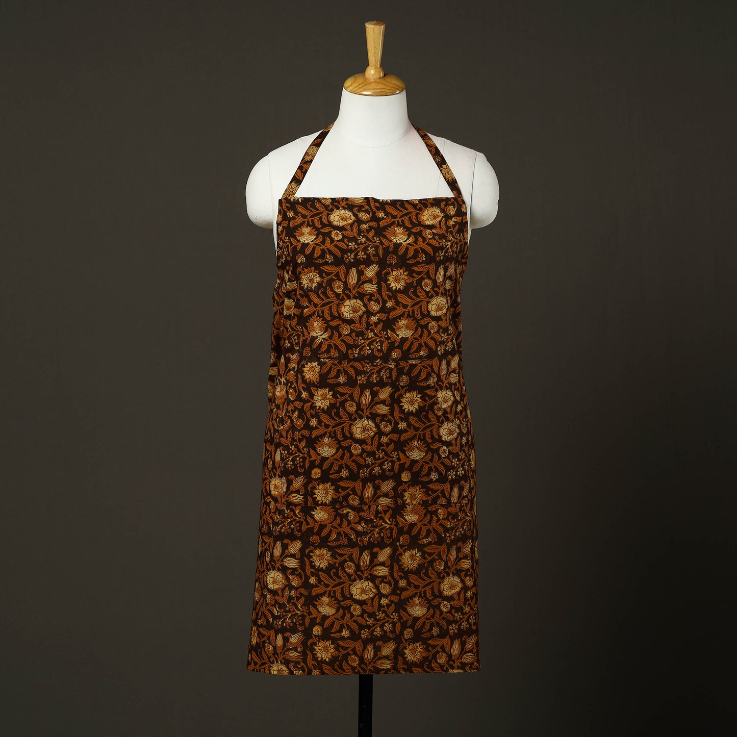 Brown - bagru cotton apron with pocket 22 - handcrafted
