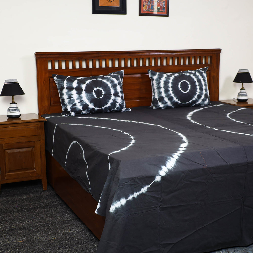 Black - Shibori Tie Dye Pure Cotton Double Bed Cover with Pillow Covers (108 x 90 in)