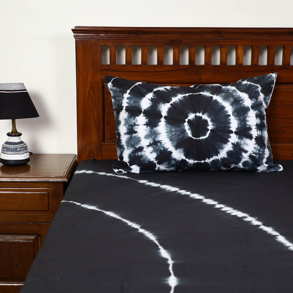 Black - Shibori Tie Dye Pure Cotton Double Bed Cover with Pillow Covers (108 x 90 in)