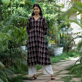 Buy Block Print Cotton A-Line Bagh Kurta Online
