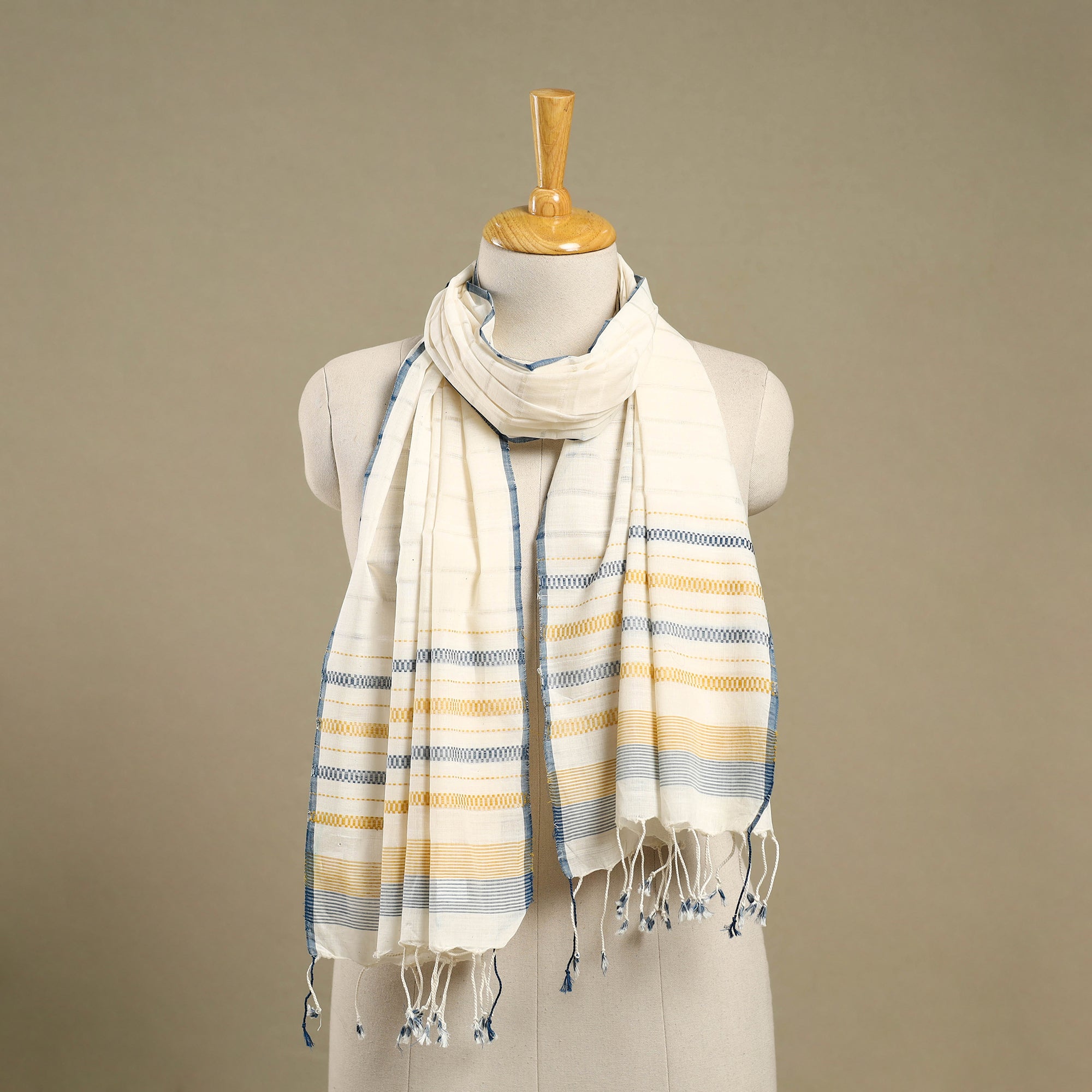 小物 COTTON STOLE - BLUE Blue handloom cotton stole – the good loom