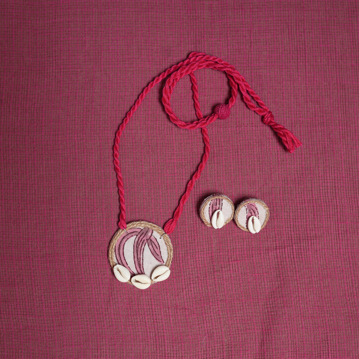 Pink Nazaakat Kota Doria Cotton Saree with Blouse and Jewellery