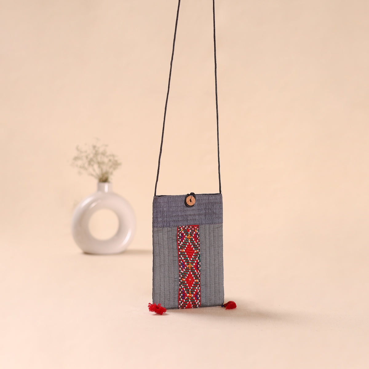 Kutch Hand Embroidery Mobile Sling Bag 27