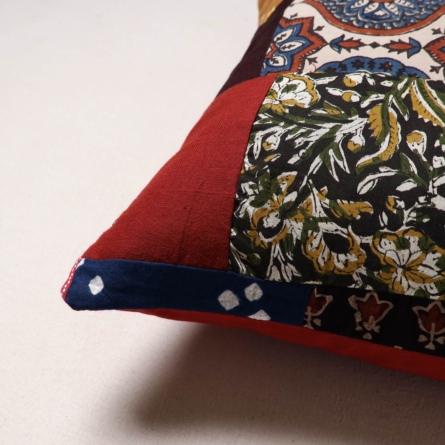 Handcrafted Patchwork Cushion Cover (16 x 16 in) 01