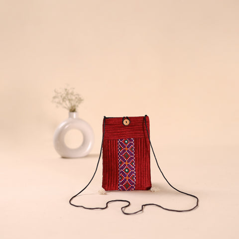 Kutch Hand Embroidery Mobile Sling Bag 34