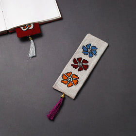Handpainted fabric bookmark with tassel 02 - handcrafted