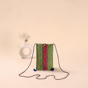 Kutch Hand Embroidery Mobile Sling Bag 41