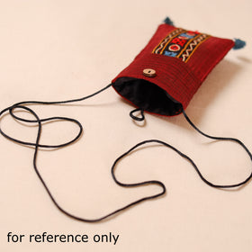 Kutch Hand Embroidery Mobile Sling Bag 32