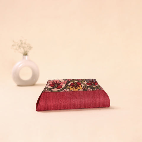 Srikalahasti kalamkari handpainted clutch by dwaraka plus
