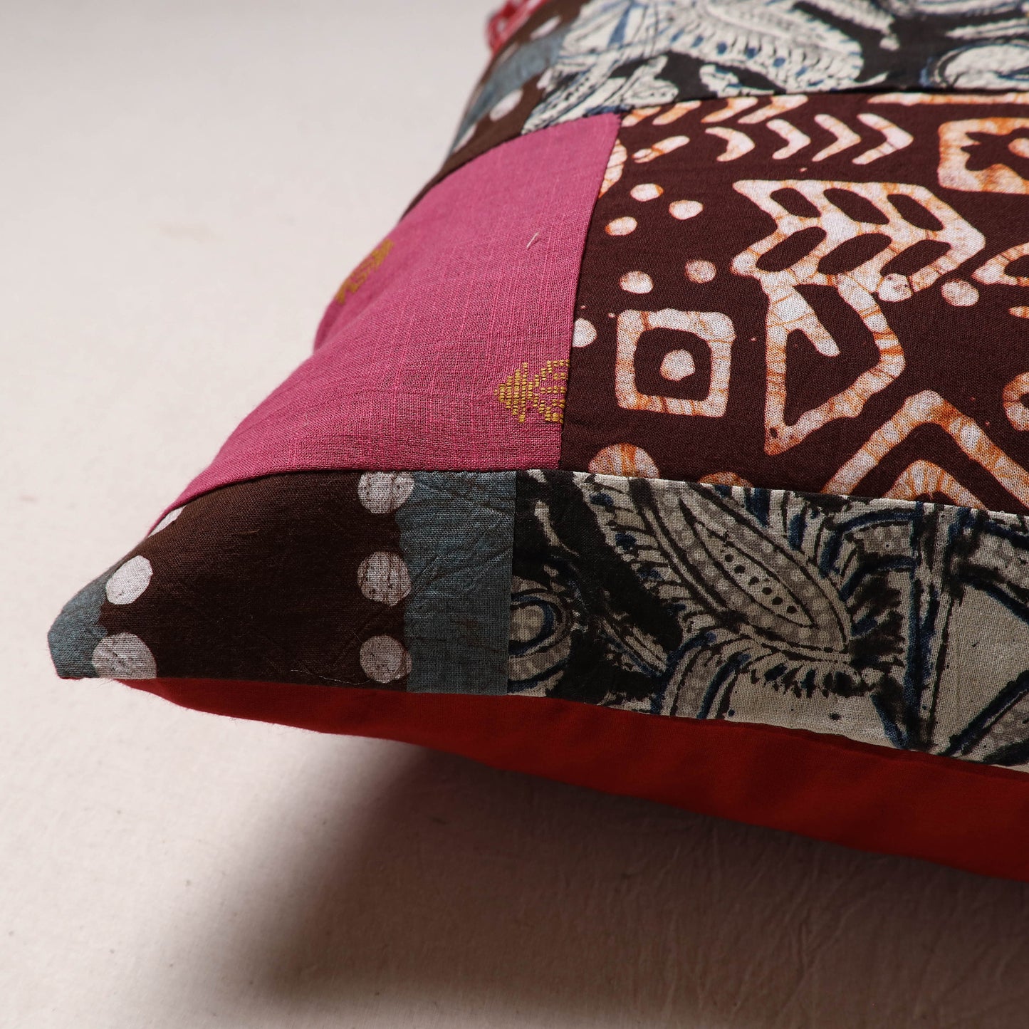 Handcrafted Patchwork Cushion Cover (16 x 16 in) 40