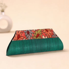 Srikalahasti Kalamkari Handpainted Clutch by Dwaraka Plus 03
