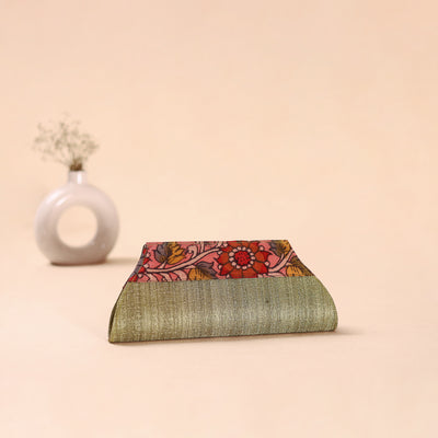 Srikalahasti Kalamkari Handpainted Clutch by Dwaraka Plus 04