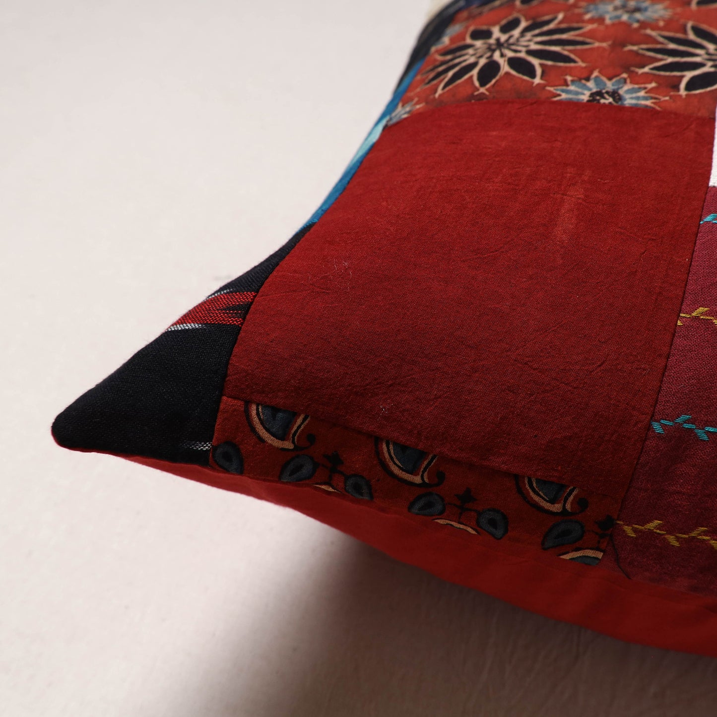 Handcrafted Patchwork Cushion Cover (16 x 16 in) 44