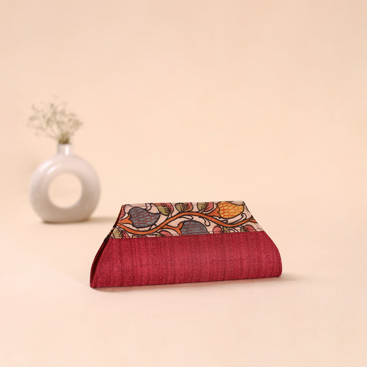 Srikalahasti Kalamkari Handpainted Clutch by Dwaraka Plus 05