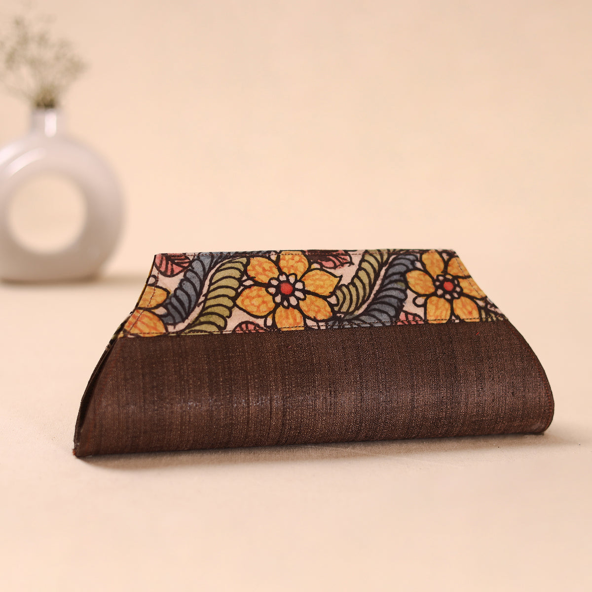 Srikalahasti Kalamkari Handpainted Clutch by Dwaraka Plus 12