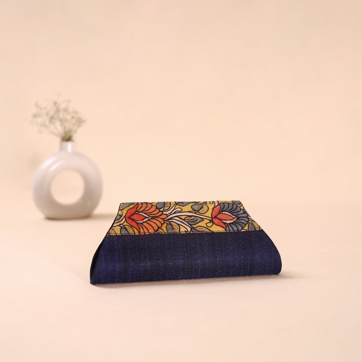 Srikalahasti Kalamkari Handpainted Clutch by Dwaraka Plus 13