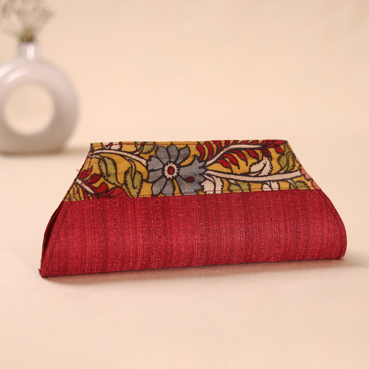 Srikalahasti Kalamkari Handpainted Clutch by Dwaraka Plus 14