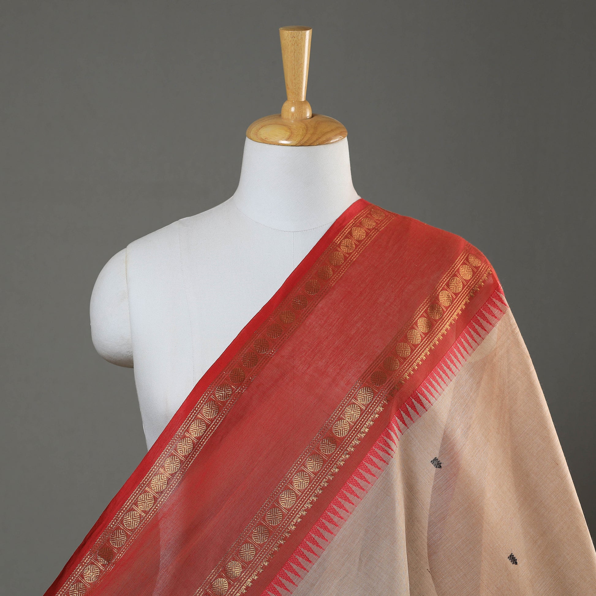 kanchipuram fabric