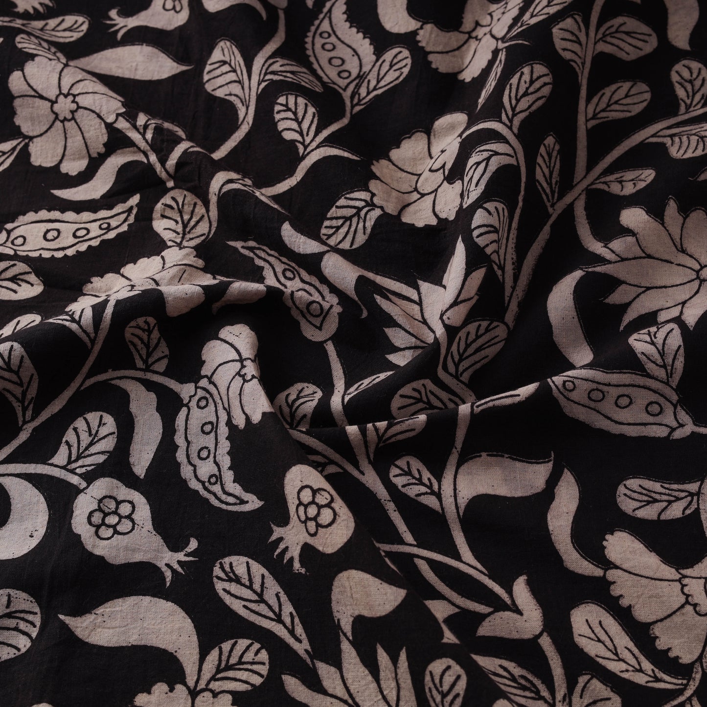 Kalamkari Printed Cotton Fabric 18