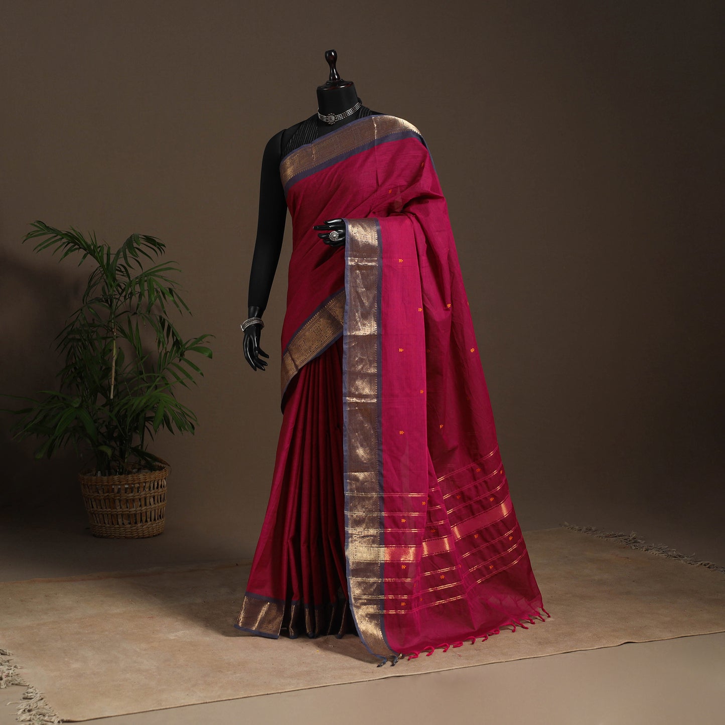 Red - kandangi buti chettinad cotton saree with border 57