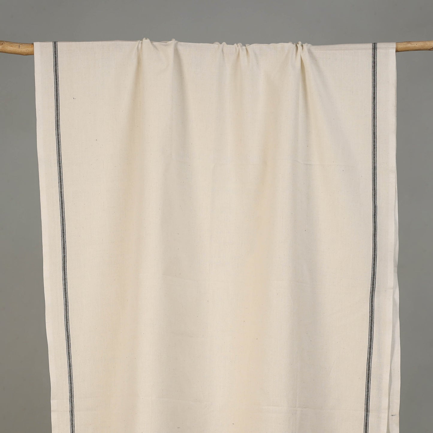 Pure Handloom Fine Cotton Plain Bath Towel 39