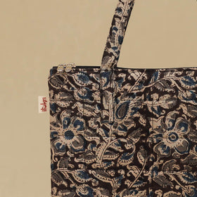 Handcrafted Quilted Handbag 21