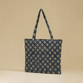 Handcrafted Quilted Handbag 01