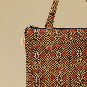 Handcrafted Quilted Handbag 02