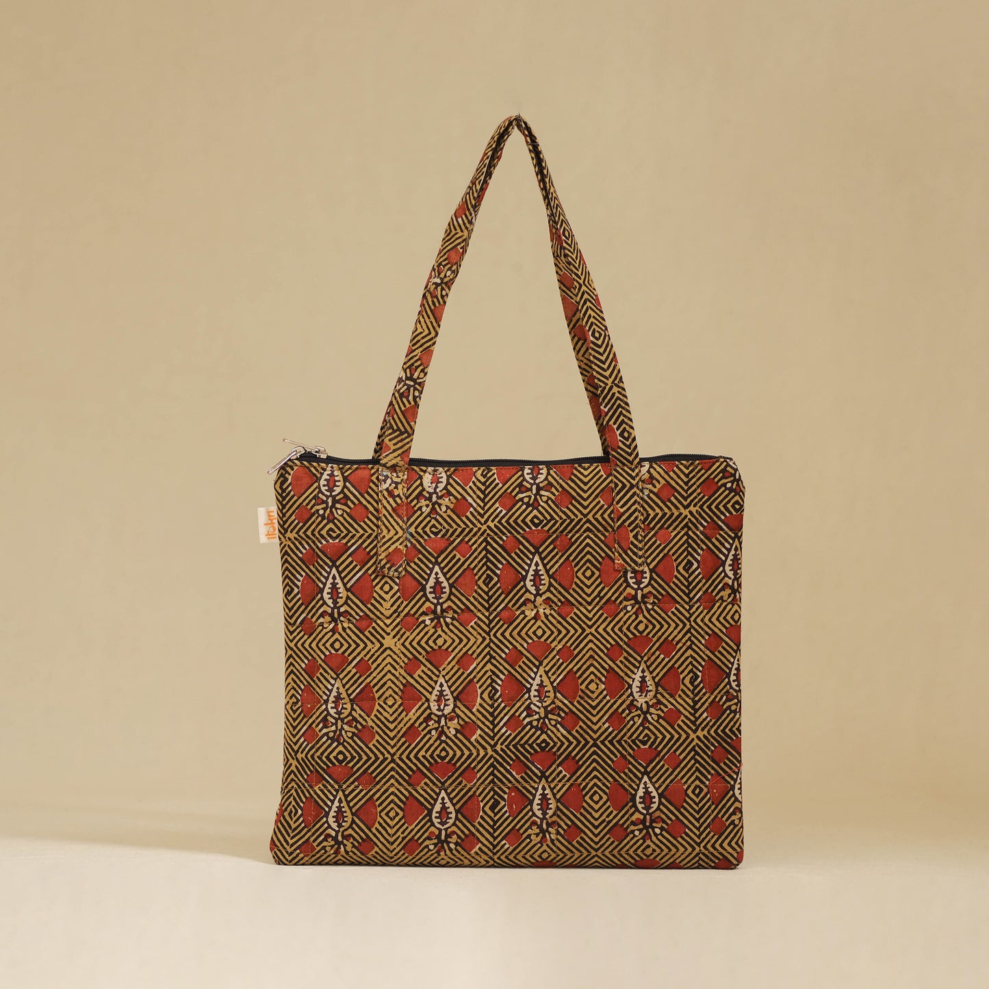 Handcrafted Quilted Handbag 02
