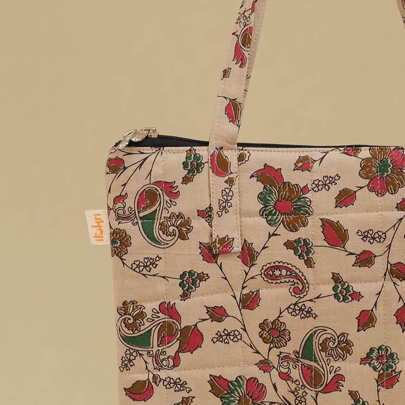 Handcrafted Quilted Handbag 10