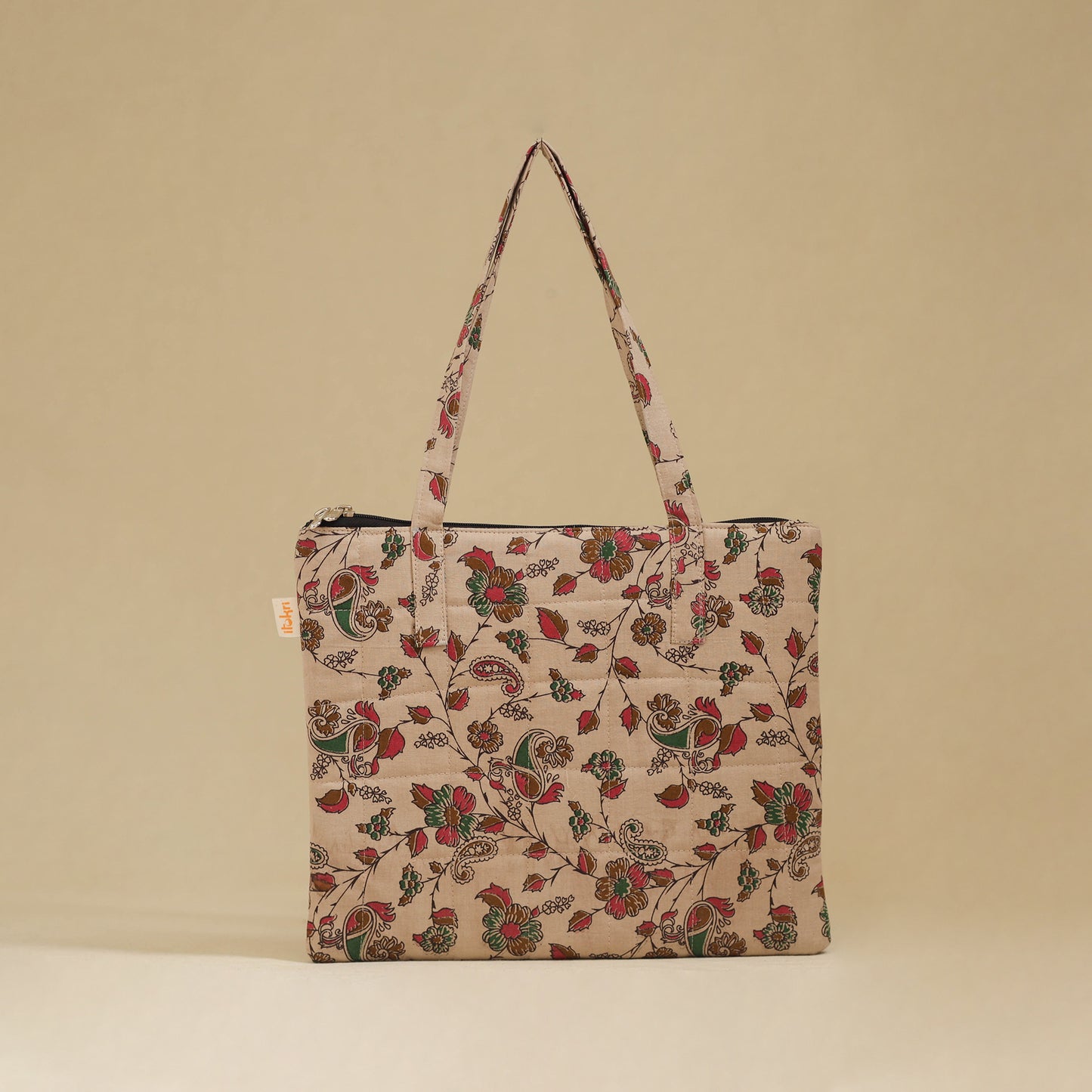 Handcrafted Quilted Handbag 10