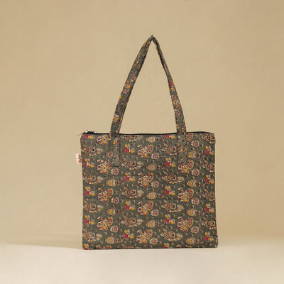 Handcrafted Quilted Handbag 11
