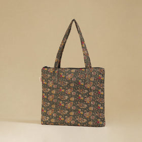 Handcrafted Quilted Handbag 11