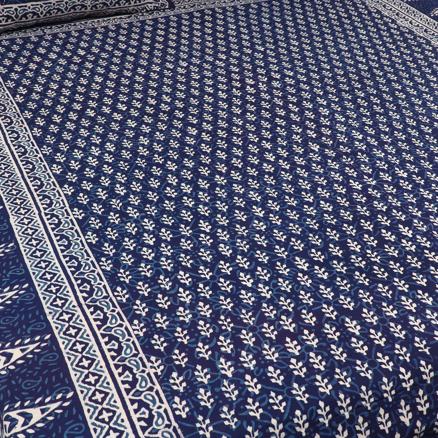 Pure Cotton Double Indigo Bagru Print Bed Cover Set 08