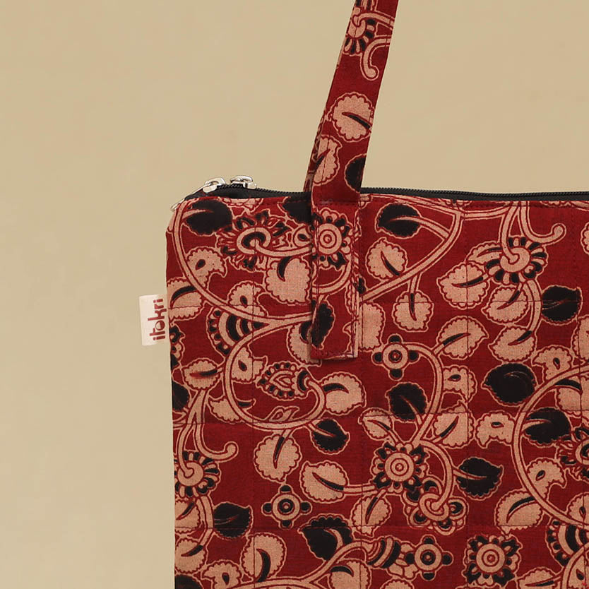 Handcrafted Quilted Handbag 12