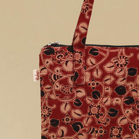 Handcrafted Quilted Handbag 12