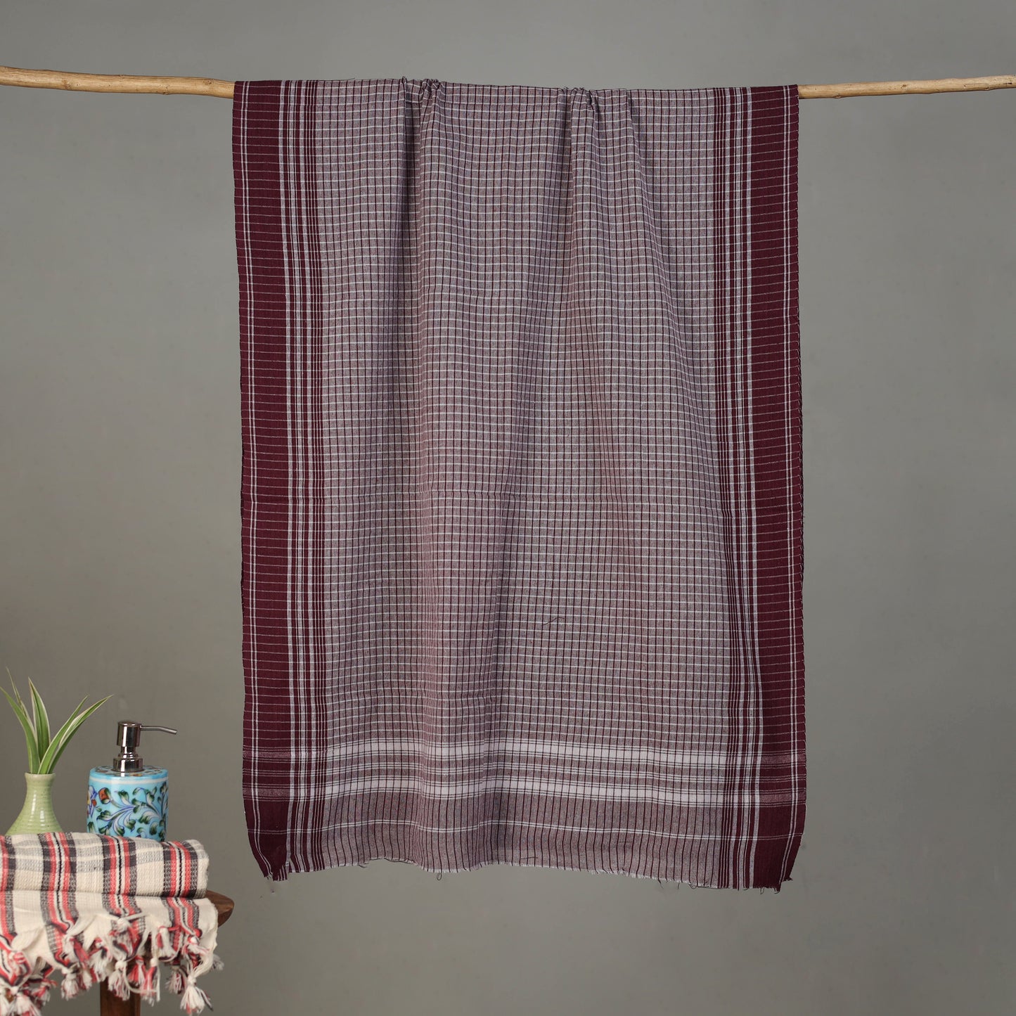 Pure Handloom Fine Cotton Checks Bath Towel 50