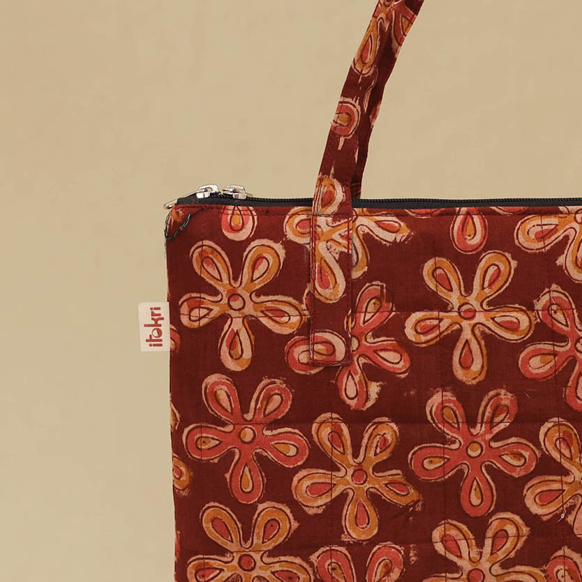 Handcrafted Quilted Handbag 14